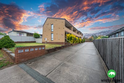 /international/au/4-27-mowatt-street-queanbeyan-nsw-151264144/