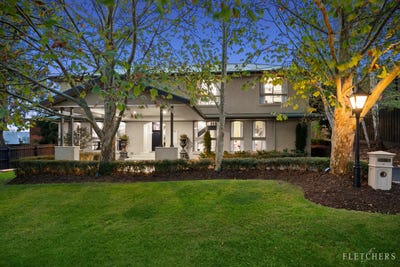 /international/au/2-willmette-court-lilydale-vic-151103876/