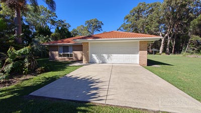 /international/au/22-livistonia-drive-poona-qld-151366720/