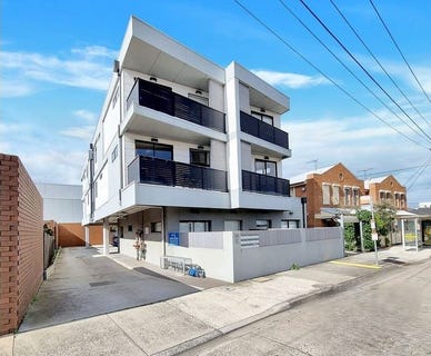 /international/au/4-301-williamstown-road-yarraville-vic-150891872/