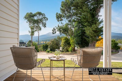 /international/au/8-cranbrook-place-healesville-vic-151077128/