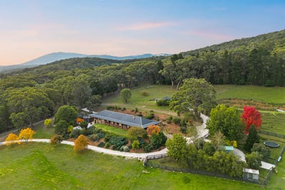/international/au/115-kirribilli-road-new-gisborne-vic-151626996/