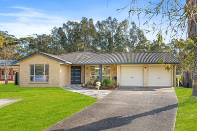 /international/au/38-newmarket-grove-port-macquarie-nsw-151947392/