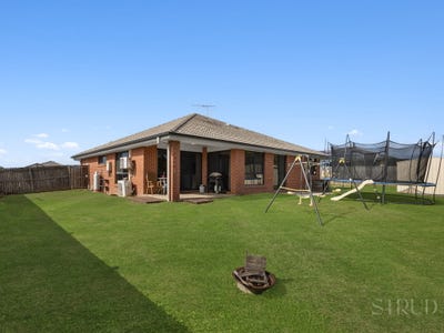 /international/au/34-rule-drive-bundamba-qld-151302868/