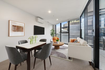 /international/au/402-6-furzer-street-phillip-act-150565812/