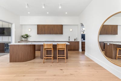 /international/au/9-roma-street-wagga-wagga-nsw-150304012/