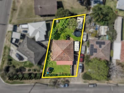 /international/au/18-maple-road-north-st-marys-nsw-152309368/