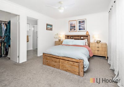 /international/au/2-21-theodore-street-oak-flats-nsw-151034572/