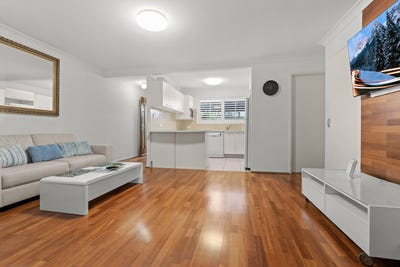 /international/au/2-43-jones-road-carina-heights-qld-150935136/