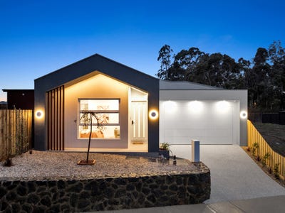 /international/au/14-farmstead-way-mernda-vic-148372112/