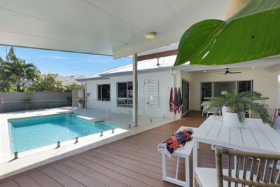 /international/au/44-46-corella-way-blacks-beach-qld-148070572/?lang=es