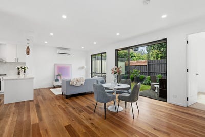 /international/au/2-51-tyne-street-box-hill-north-vic-151319556/