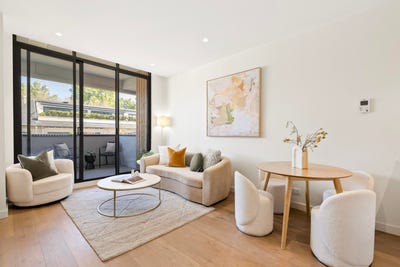 /international/au/207-1-norfolk-place-malvern-vic-152584244/