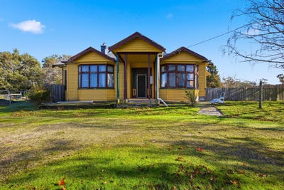 /international/au/2515-west-tamar-highway-exeter-tas-151498316/