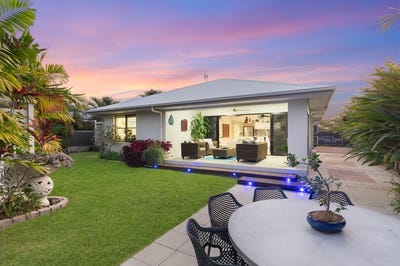 /international/au/28-pongamia-parade-mount-low-qld-151517620/