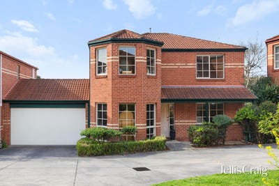 /international/au/3-16-20-crows-lane-glen-waverley-vic-152463232/
