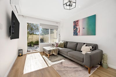 /international/au/1-2a-thomson-avenue-murrumbeena-vic-151043108/