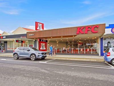 /international/au/kfc-303-esplanade-lakes-entrance-vic-505146672/