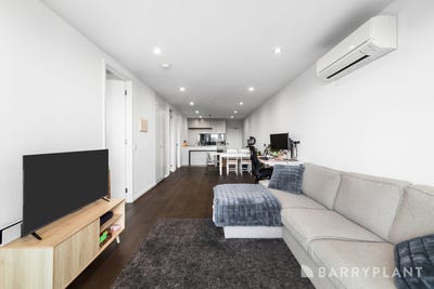 /international/au/601-623-sydney-road-brunswick-vic-151243824/