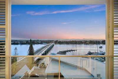 /international/au/3601-2-ephraim-island-paradise-point-qld-151235520/