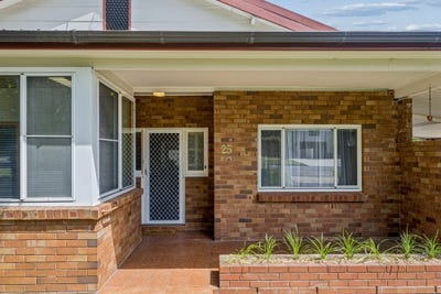 /international/au/25-elwin-street-peakhurst-nsw-152720484/