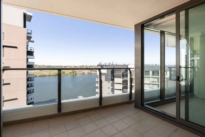 /international/au/51204-37b-harbour-road-hamilton-qld-151344436/