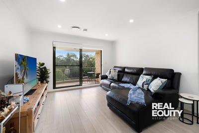 /international/au/31-211-mead-place-chipping-norton-nsw-150804848/