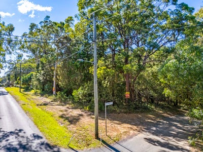 /international/au/lot-8-278-286-high-central-road-macleay-island-qld-204540520/