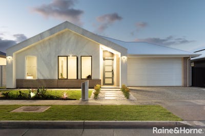 /international/au/17-carissa-avenue-riverlea-park-sa-151246348/