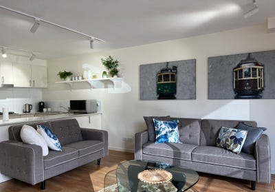 /international/au/6-39-47-peel-street-west-melbourne-vic-148258516/
