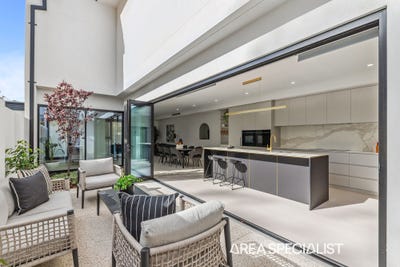 /international/au/27-coalesce-lane-shenton-park-wa-148595512/