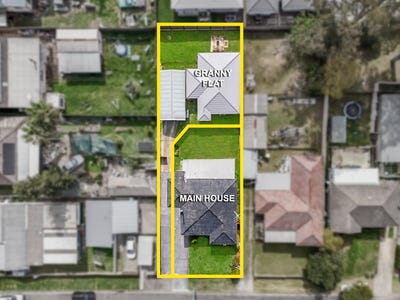 /international/au/19-19a-conway-avenue-cambridge-park-nsw-152315704/