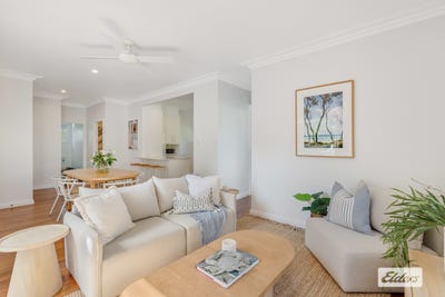 /international/au/22-barnby-street-murwillumbah-nsw-150942780/