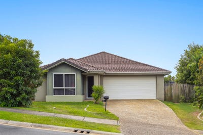 /international/au/5-hadrian-crescent-pacific-pines-qld-151449376/
