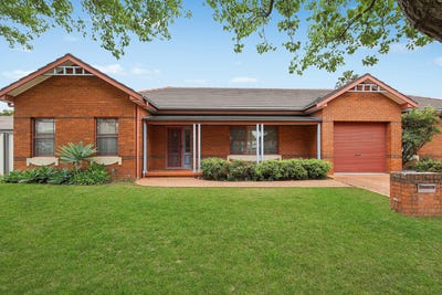/international/au/2a-lynwood-avenue-mudgee-nsw-152701236/
