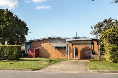 /international/au/12-floramy-street-boondall-qld-151609880/