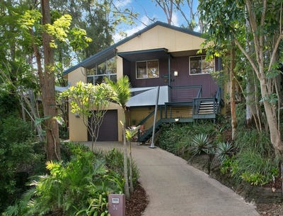 /international/au/31-clarina-street-chapel-hill-qld-148401968/