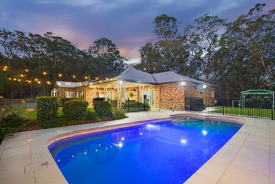 /international/au/129-boxer-ave-shailer-park-qld-151894236/