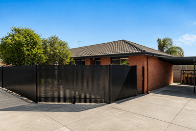/international/au/3-20-lucerne-avenue-mornington-vic-150684216/