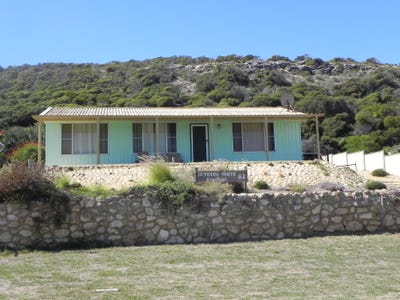 /international/au/64-mitchell-street-horrocks-wa-151028832/