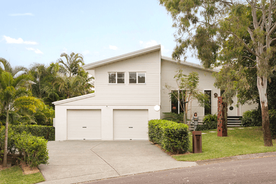 /international/au/9-flagship-court-castaways-beach-qld-148409872/
