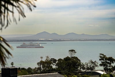 /international/au/16-gumarooka-avenue-clifton-springs-vic-152627288/
