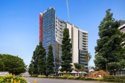 /international/au/375-wickham-terrace-spring-hill-qld-504359652/