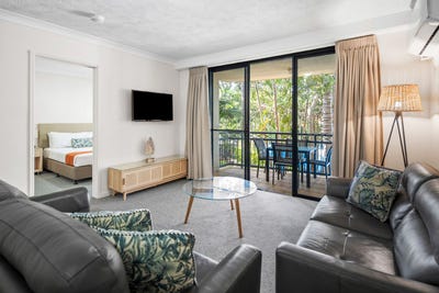 /international/au/271-2360-gold-coast-highway-mermaid-beach-qld-151294256/