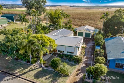 /international/au/5-forsyth-street-gin-gin-qld-151474640/