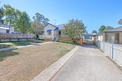 /international/au/17-sowerby-street-muswellbrook-nsw-151041552/