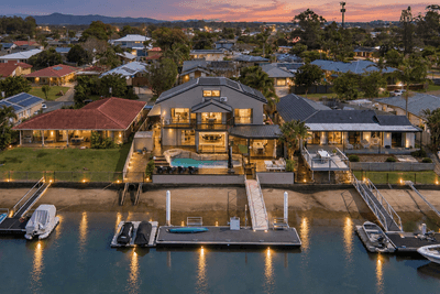 /international/au/41-camelot-crescent-hollywell-qld-152004128/