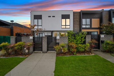 /international/au/3b-woodberry-avenue-coombs-act-151127452/