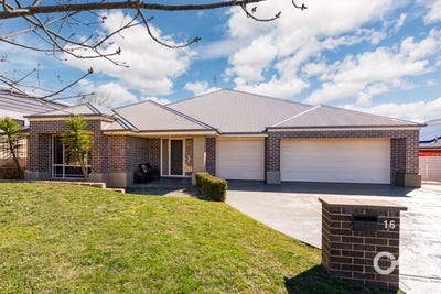 /international/au/16-centennial-crescent-orange-nsw-152600116/