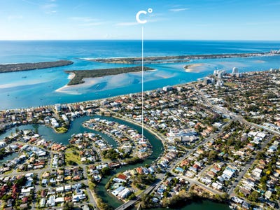 /international/au/2-10-vaggelas-crescent-biggera-waters-qld-151209284/